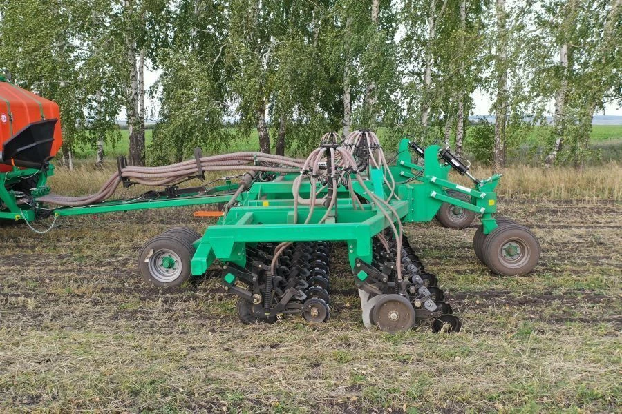 Zero-Tillage Seeding Complex "Kuzbass-D" PK-9.1
