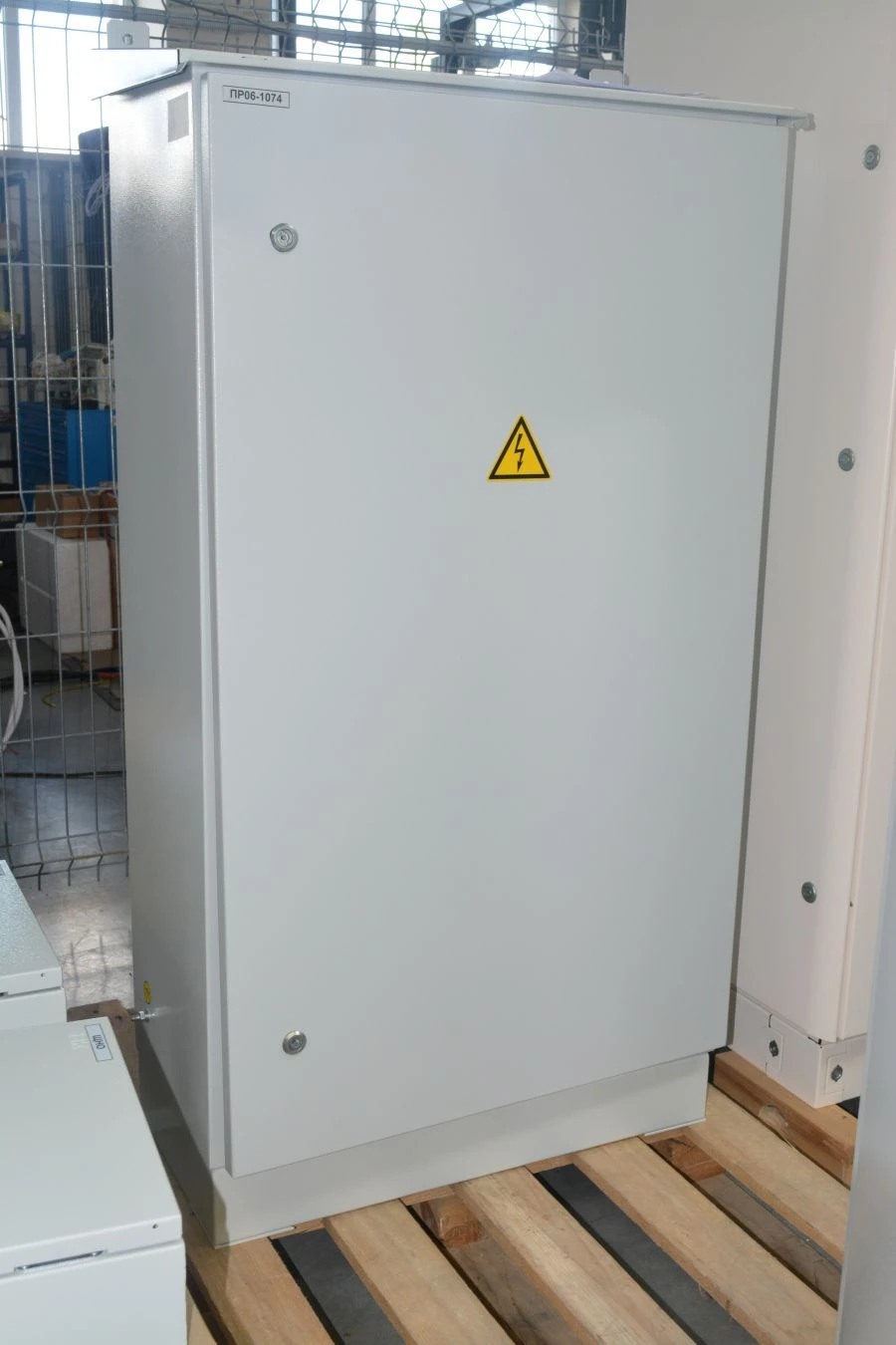 Low Voltage Distribution and Control Unit PR-1074-21 UHL3 16A