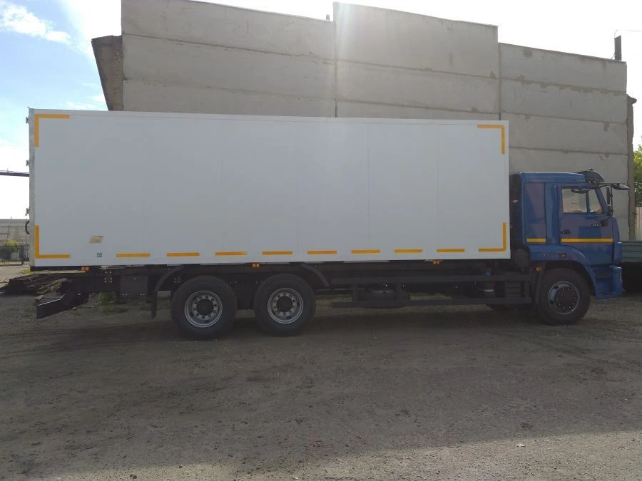 Isothermal/Refrigerated Van for Food Transportation 67060A on KAMAZ 5350 Chassis