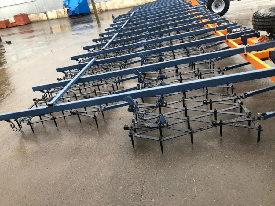 Wide-coverage hydraulic harrow BSHG-21-K3 "Pustelga