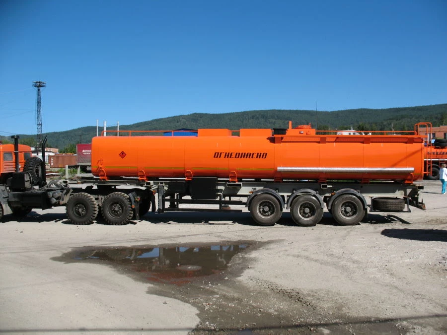 油品运输半挂车 PTC 4671D0-10