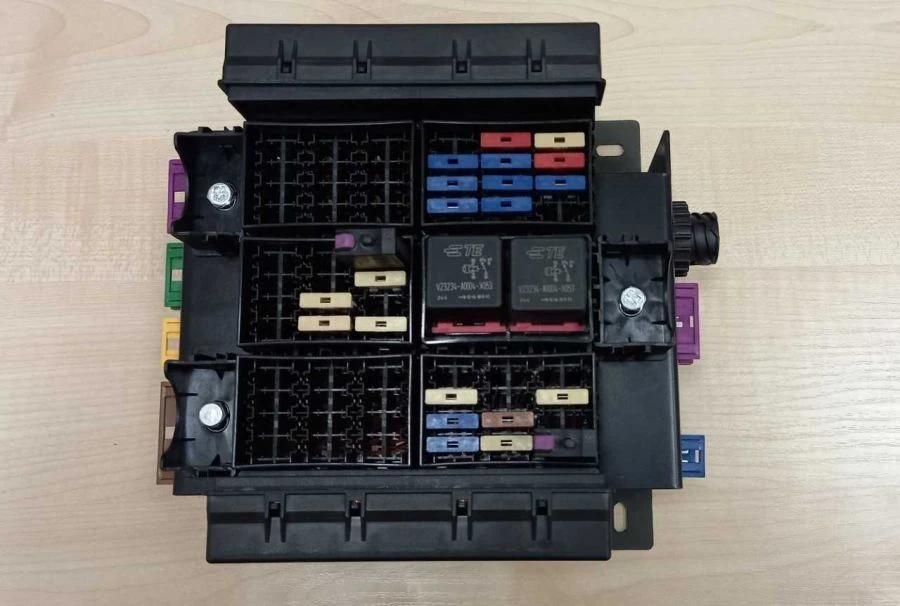 Central Switching Electric Panel AMFE.376126.200