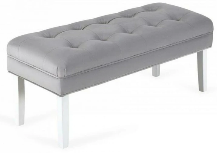 Soft Button-Decorated Banquette