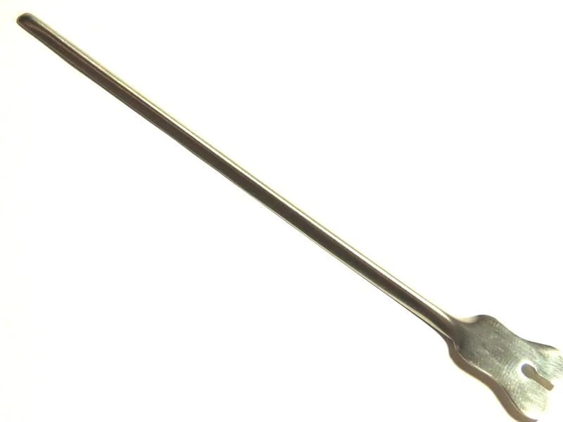 Protective Grooved Surgical Probe for Safe Tissue Dissection - Tsilita