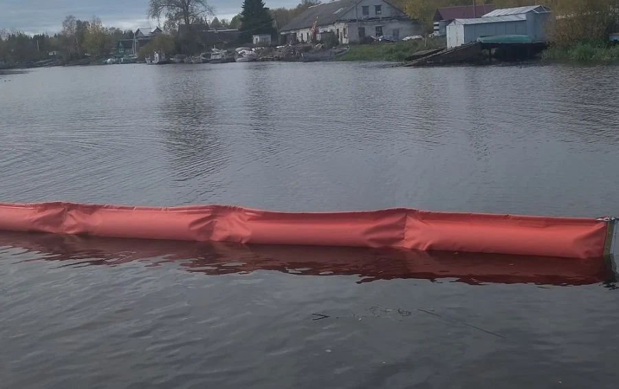 Constant Buoyancy Oil Spill Containment Barrier BPP-450