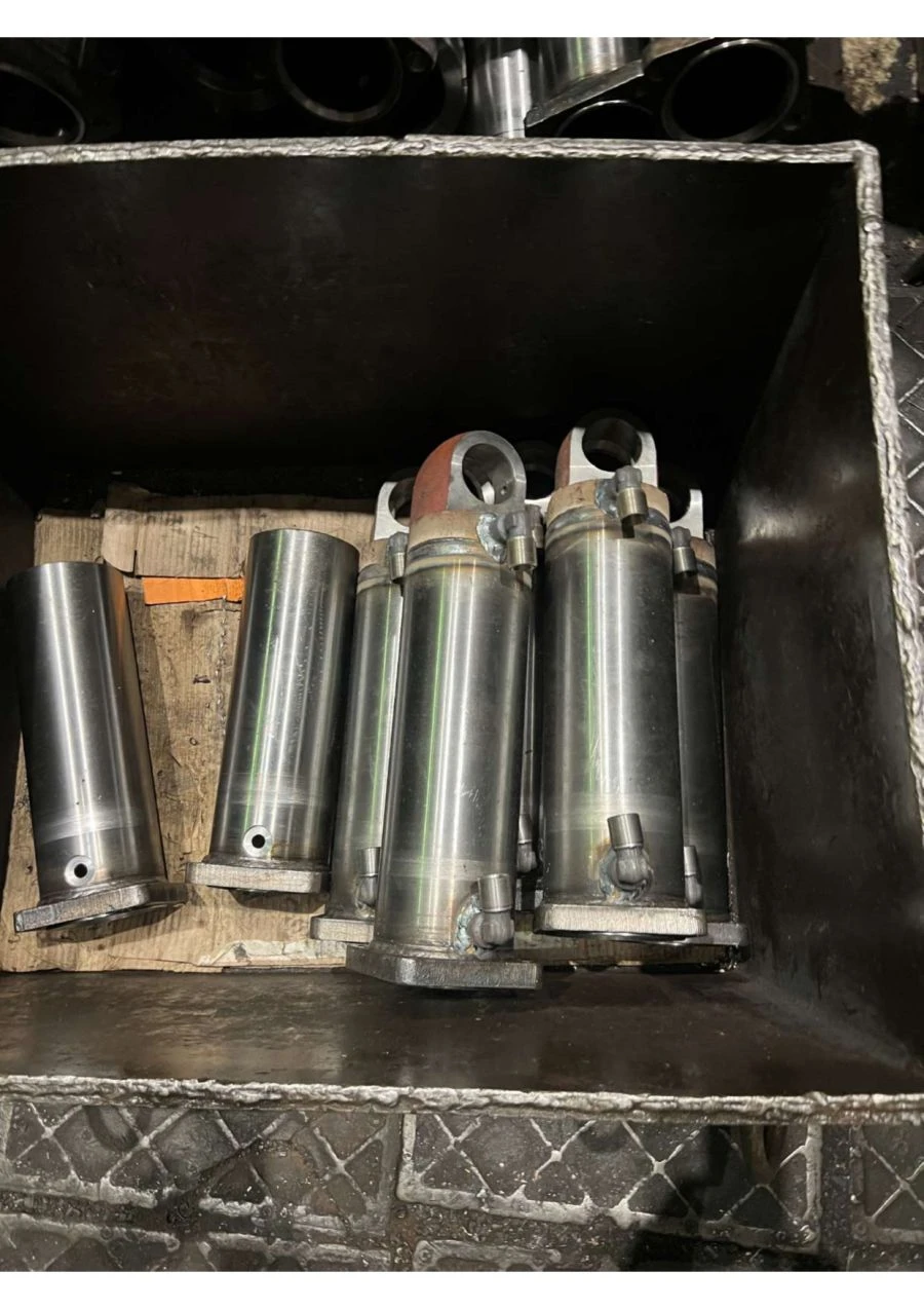 Hydraulic Cylinder for Linear Motion and Power - SDM-25A.36.03.100