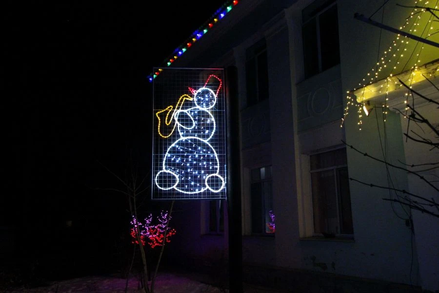 Decorative LED Snowman with Saxophone Light Panel - Outdoor Fixture