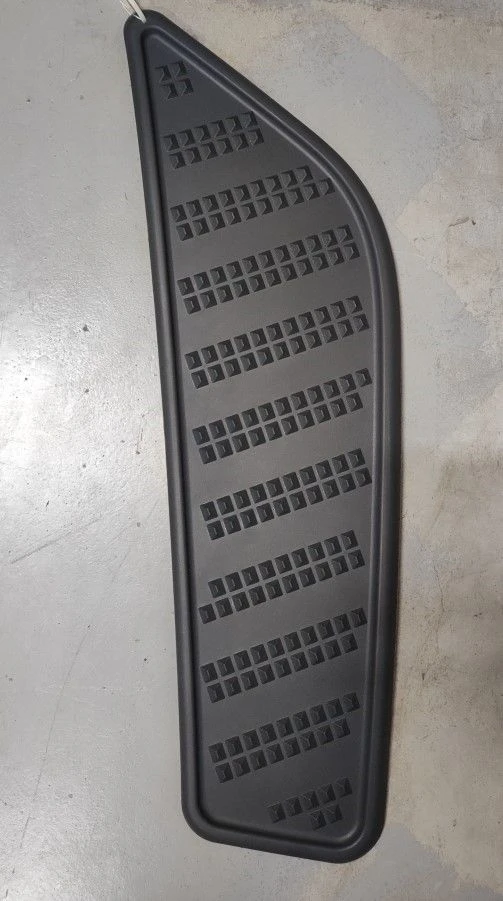 Rear Right Anti-Slip Cover for UC1A11-8403508