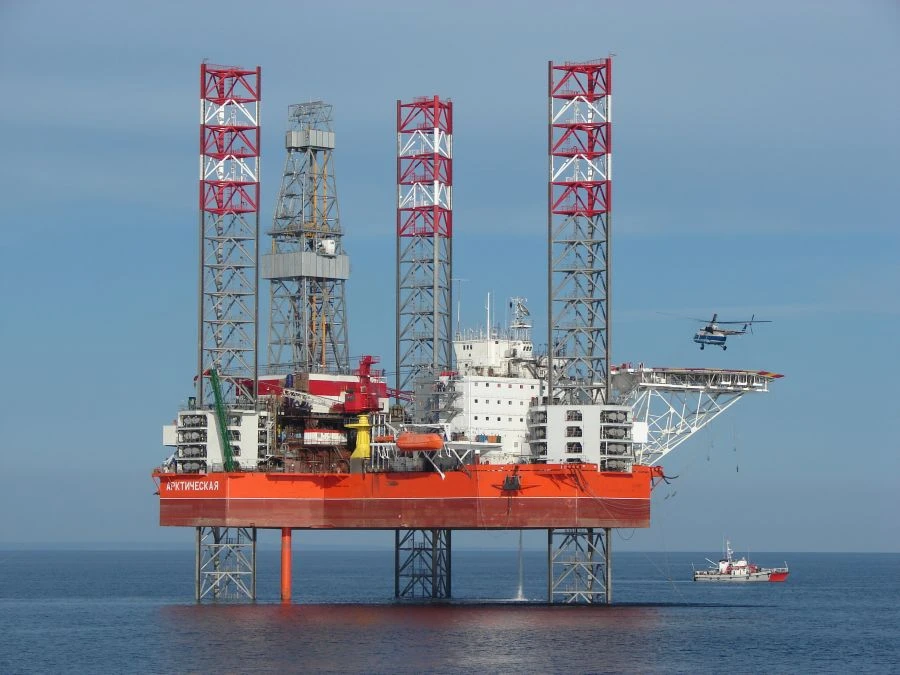 Self-Elevating Floating Drilling Rig for Offshore Exploration, Model 15402M