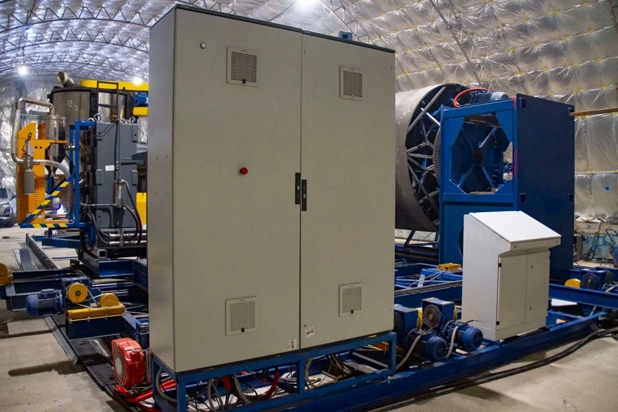 Mobile Software-Hardware Complex for Automated Production of Large-Diameter Equipment and Pipes