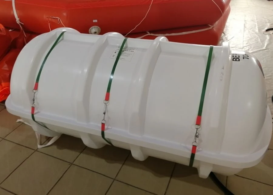 Inflatable Lifeboat PSM-16U with Drop Type Container