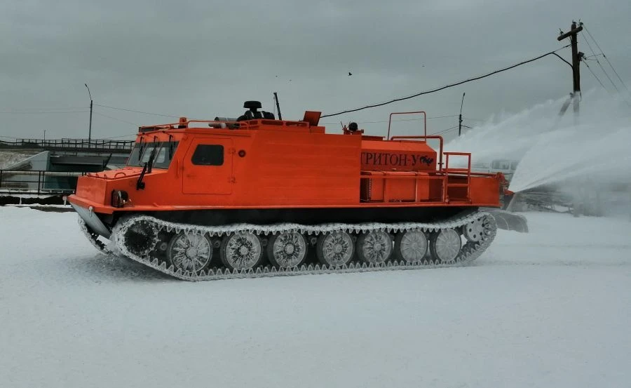 High-Mobility Snow and Swamp Vehicle GT-TR-05