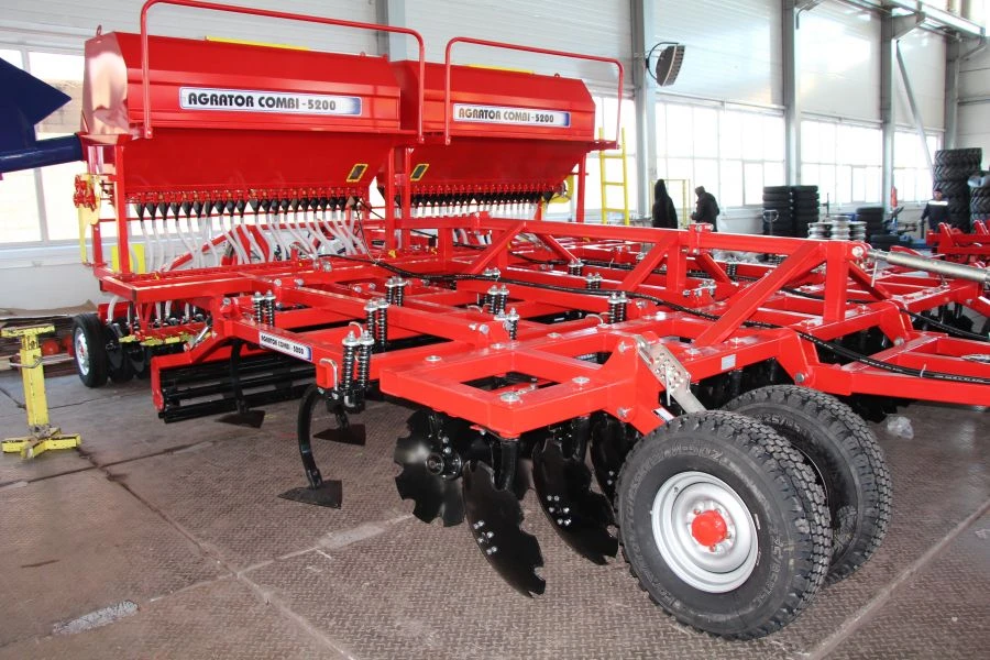 Agrator-Combi 5200 Pneumatic Disc Seeder