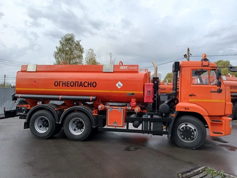 Fuel Dispensing Truck ATZ-17 TK364010 (Mod. 4693C1) KAMAZ Chassis