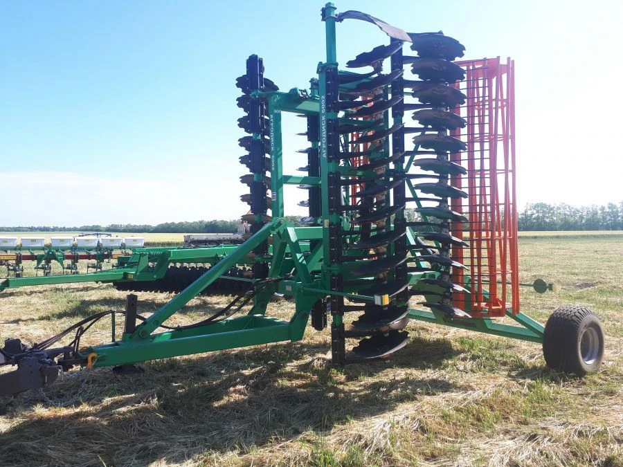 AgroDisc 6002 Disc Harrow for Soil Preparation
