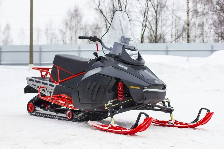 Tungus 600L Snowmobile with Zongshen Engine