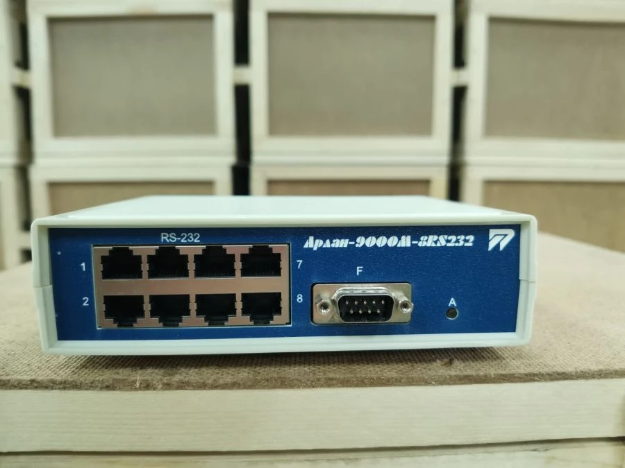 Interface Converter for 8 RS-232 Devices - Arlan-9000M-8RS232