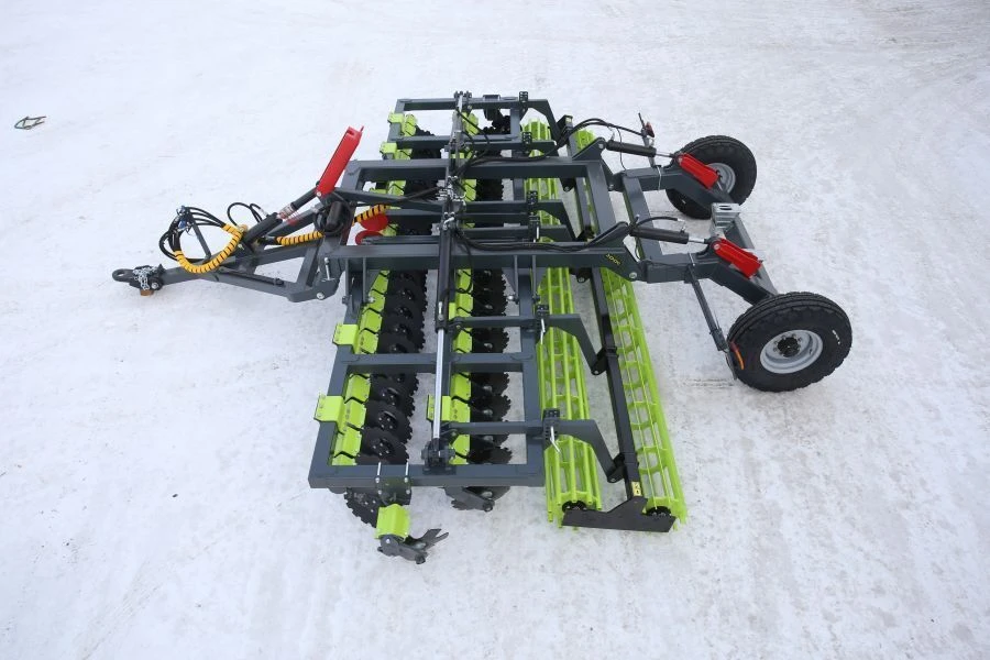 Disc Harrow VELES BDP-7.M for Surface Soil Treatment