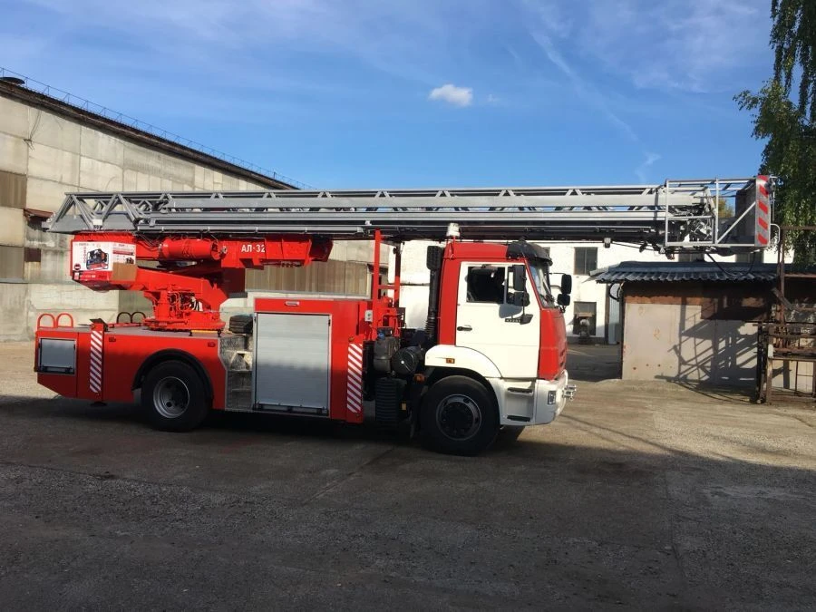 Fire Ladder AL-32 on KAMAZ-43253 Chassis