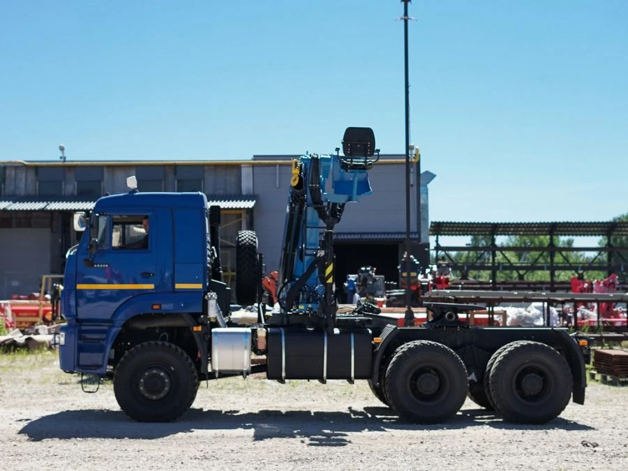 Multifunctional Truck with Hydraulic Crane KMA on KAMAZ 53504 Model 51K12G-LA