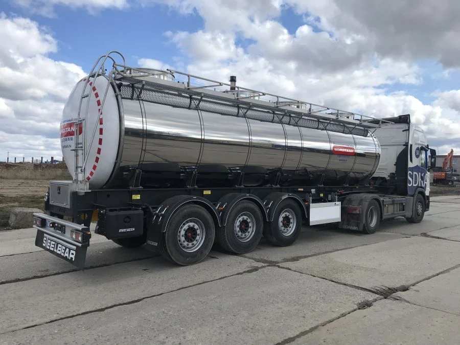 Trios 91534 Three-Axle Tank Semi-Trailer for Neutral Liquids