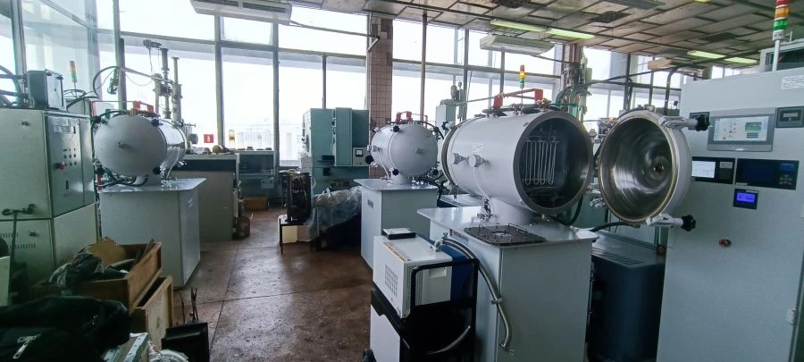 Vacuum Electric Thermal Installation KB 124