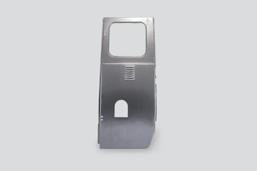 Right Front Outer Side Panel 045130540107010