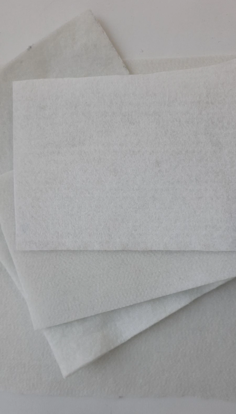 Non-woven Needle-punched Fabric Density 100-300 g/m²