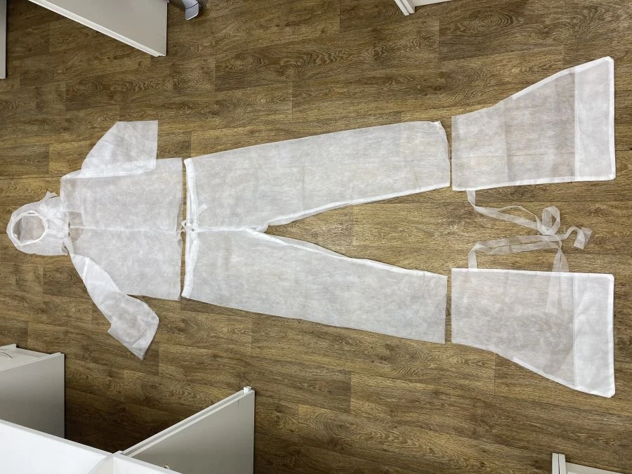 Complete Medical Protective Kit with Jacket, Pants, Mask, and Accessories