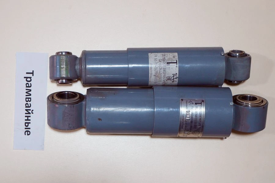 电车车轮液压减震器