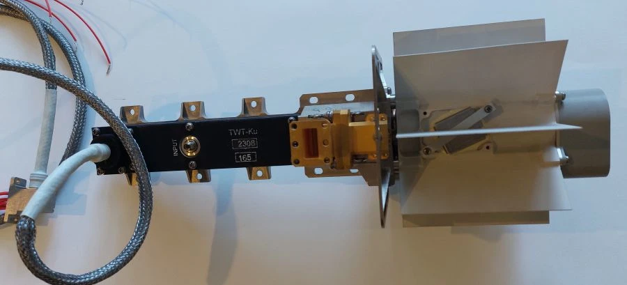 Continuous Wave Ku-Band Traveling Wave Lamp TWT-Ku-3