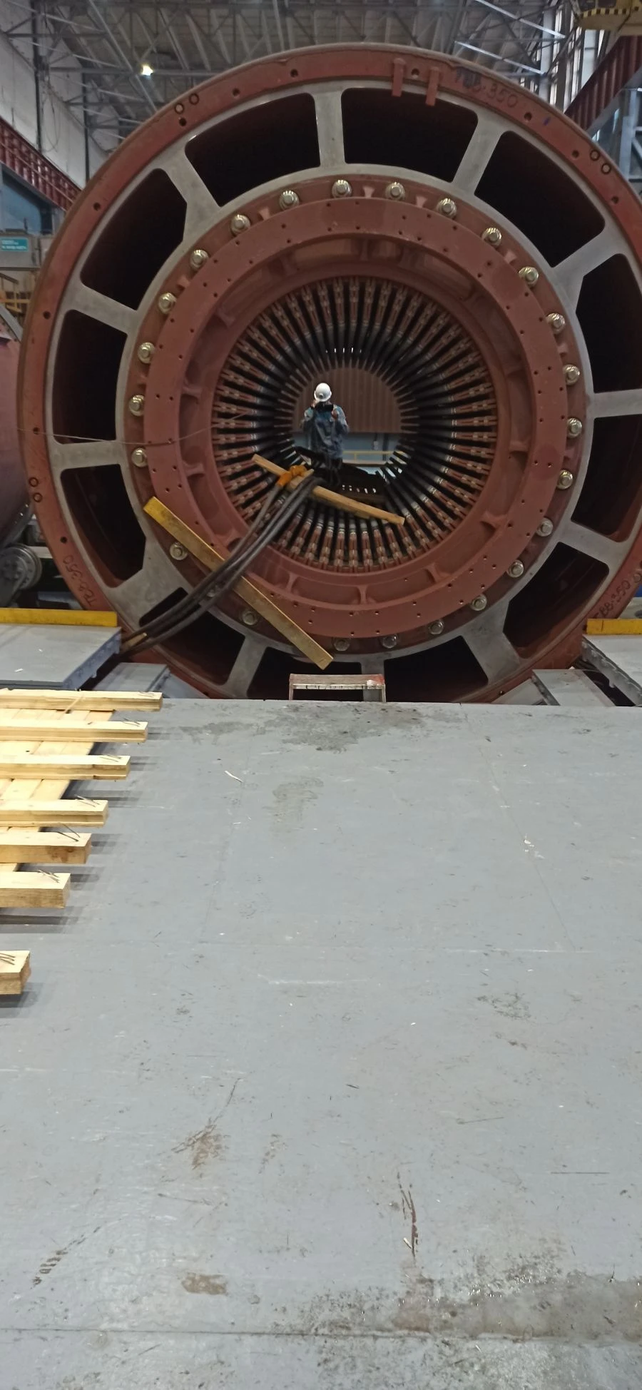 Turbo Generator TVV-350-2U3 for TPP-22 Block No. 10