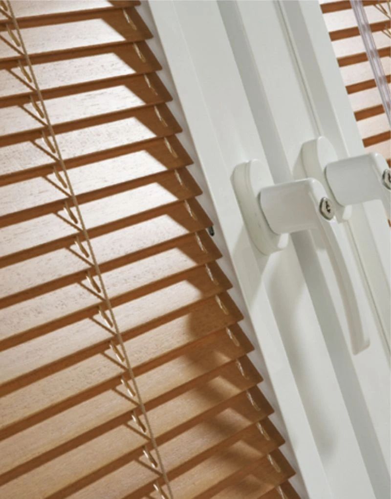 Horizontal Window Blinds with Powder-Coated Aluminum Slats