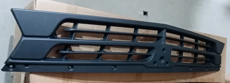 Car Grille 320405-04-8401020