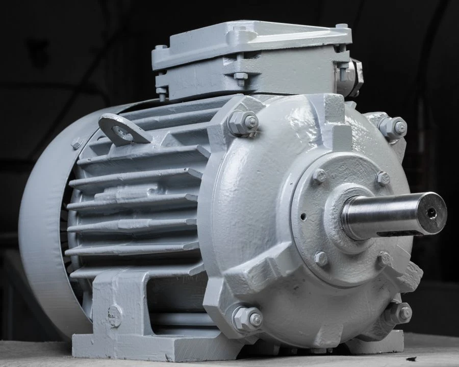 Three-Phase Asynchronous Motor rDM112 (3-7.5 kW)