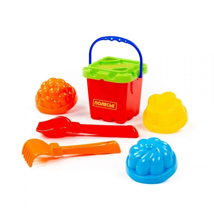 Small Fort Bucket Set with Sifter, Scoop, Rake, and Molds - Code 7123