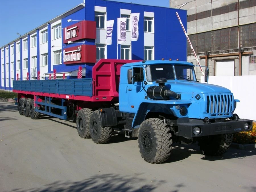 Metal Platform Semi-Trailer for Cargo Transport - Politrans 94171-0000021