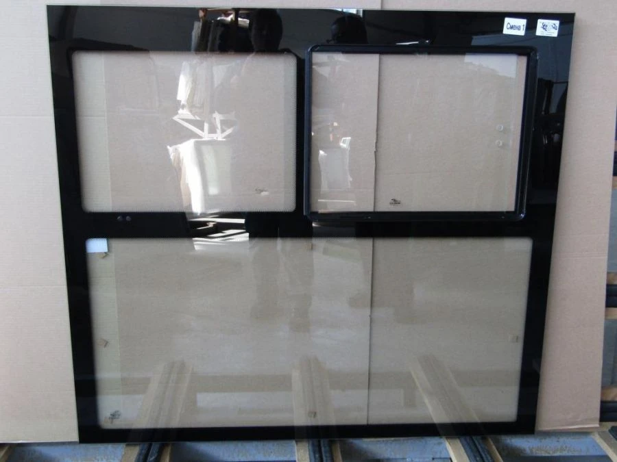Left Side Window Insulated Glass Unit No. 5 for PAZ 320475-04-5403091-11