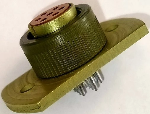 Cylindrical Socket RSP7V for Electrical Circuits