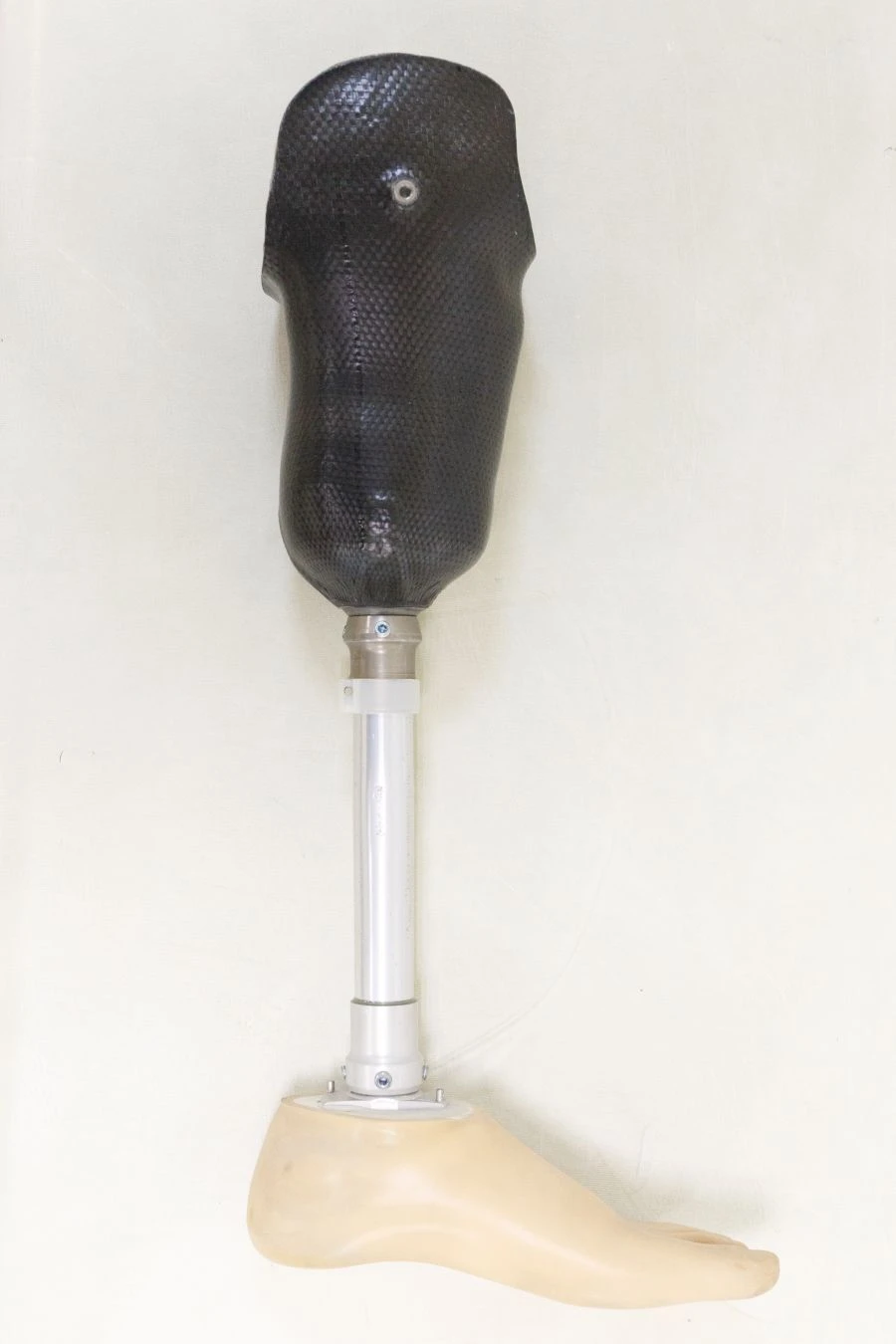 Modular Below-Knee Prosthesis for Congenital Underdevelopment PN3-90