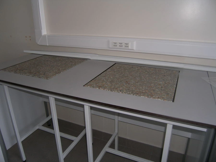 Laboratory Scale Table with Metal Frame