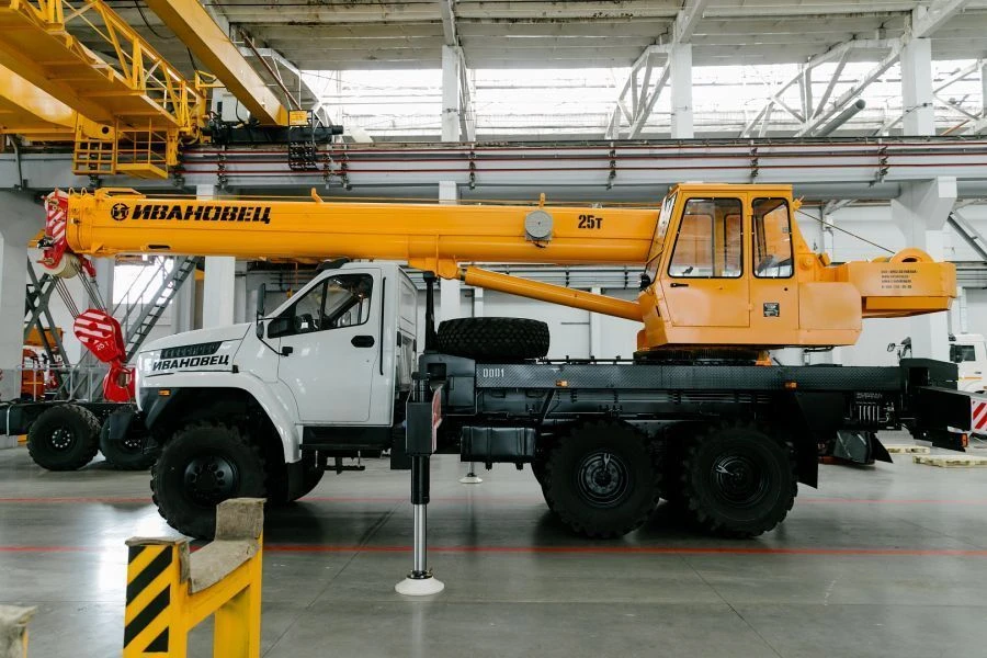 KS-45717-4建筑及货物作业起重机