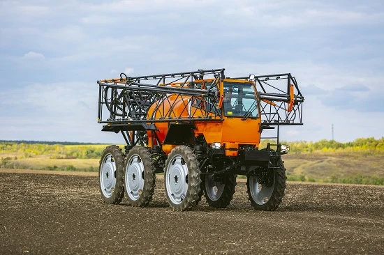Self-Propelled Sprayer-Spreaders TUMAN-2M with Interchangeable Equipment