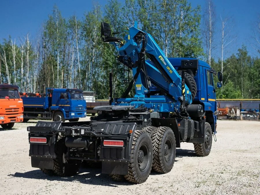 Special Hydraulic Truck with Crane KMA Based on KAMAZ 53504 Model 51K12N-U8