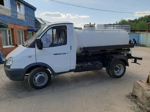 食品液体运输罐车2790-0000010-28