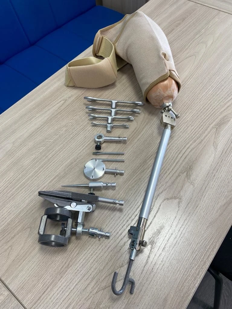 Functional Shoulder Prosthesis PR4-R