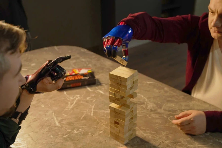 Microprocessor-Controlled Hand Prosthesis PR0 MANIFESTO-F