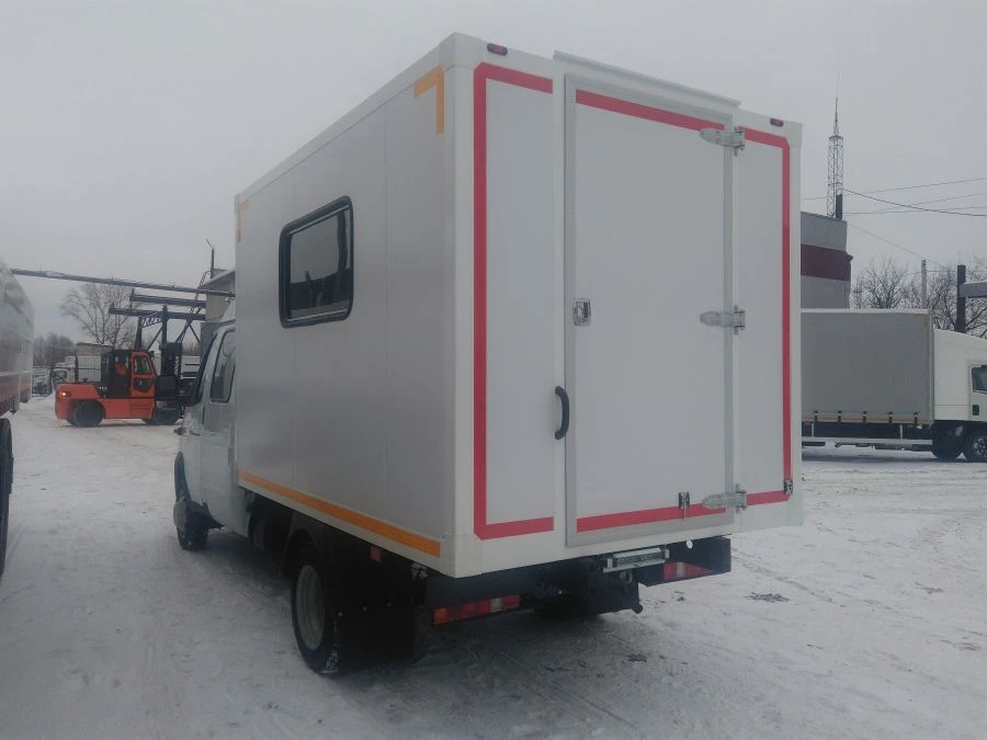 Mobile Workshop and Laboratory Vehicle 27123E