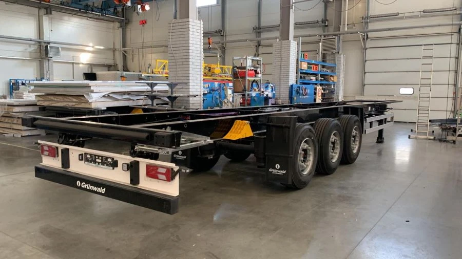 Isothermal Semi-Trailer Chassis for Temperature-Sensitive Cargo (GRW3R1)