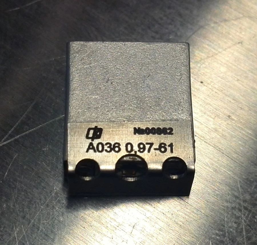 Ceramic Monoblock Bandpass Filter FKP1-210-17-0.97-61